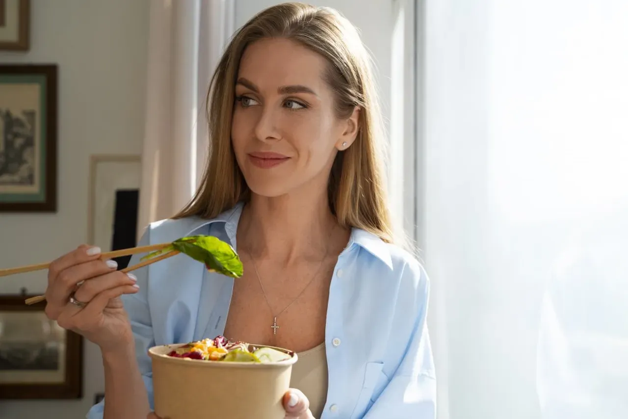 Optimizing Your Diet for Fertility: A Comprehensive Guide for Both Women and Men